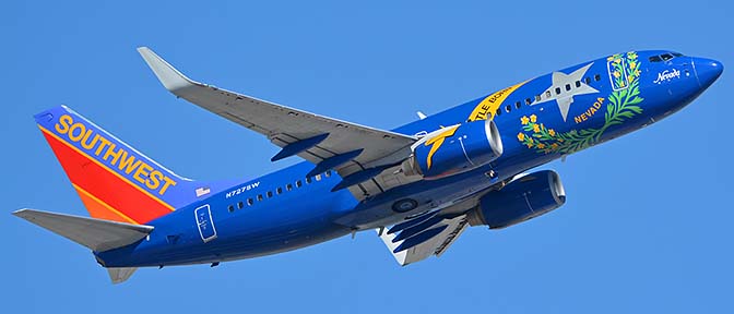 Southwest Boeing 737-7H4 N727SW Nevada One, Phoenix Sky Harbor, October 14, 2017